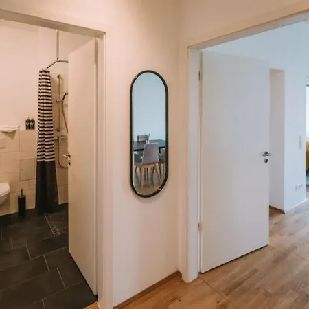 2 Zimmer Mit Balkon Apartment